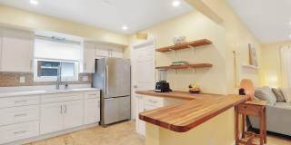721 N Lakeside Drive Gallery 16