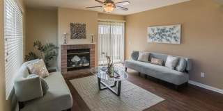 For rent in Granite Hills EC | 3BR 3BA with Garage Gallery 1