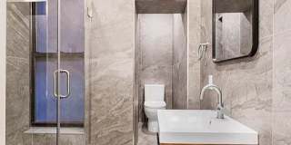 190 6th Avenue Gallery 8