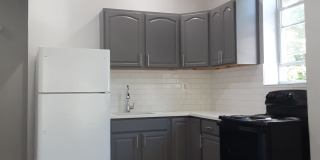 425 Bringhurst Street Gallery 1