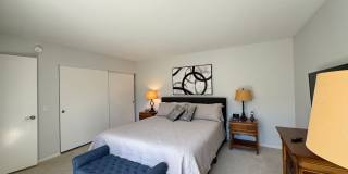 COMING SOON !! Charming 2 Bedroom/2 Bath UNFURNISHED Condo in the Gated Community of Misson Hills!! Gallery 17