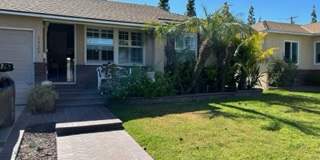5325 Dunrobin Avenue Gallery 1
