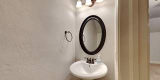 3 Bedroom 2.5 Bath Home with Bonus Room and Storm Shelter Gallery 19