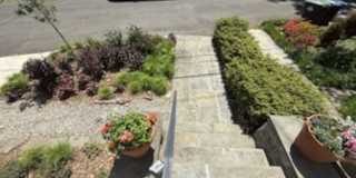 *DREAM LOCATION* 6BR Completely Renovated Duplex Gallery 4