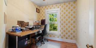 20 Stark Avenue Gallery 16