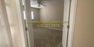2 Bed, 2 Bath Townhouse Gallery 17