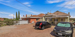 1925 Arizona Avenue - Unit 2 Gallery 22
