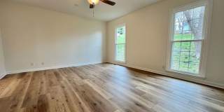 Updated 3 Bed, 2.5 Bath Single Family Home Gallery 16