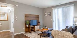 Orchard Village Apartments Gallery 15
