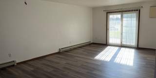 1720 North Grandview Lane Gallery 3