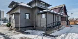 FULLY FURNISHED HISTORIC CHARMER BETWEEN UNR & DOWNTOWN – UTILITIES INCLUDED, MODERN UPGRADES, PRIME LOCATION Gallery 45
