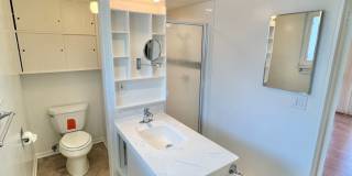 Spacious 3BR Single-Story Residence | Central Air, Fireplace, Private Backyard Retreat Gallery 29