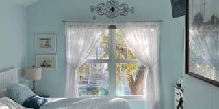 6+ MONTH RENTAL-Temporarily discounted to $3000 for this season! Gallery 21