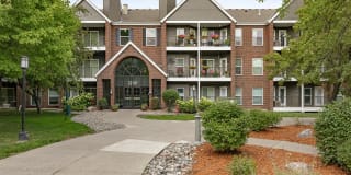 Regency Woods Gallery 23