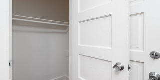 1008 Larkin Apartments Gallery 11
