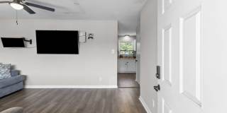 672 Walker Street Gallery 3