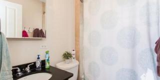 1516 W Waveland Gallery 6