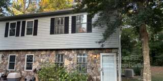 506 Oakwood Ct Gallery 1