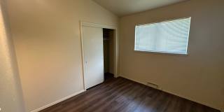 3 Bedroom, 2 Bathroom, 2 car garage Gallery 17