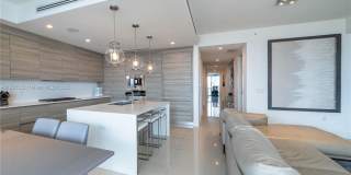 3250 NE 188th St Gallery 6