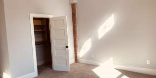 734 Orange Street Gallery 6