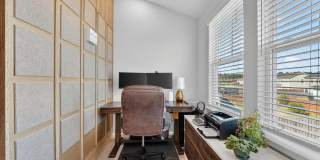 MOVE IN READY!-$500 OFF THE FIRST MONTHS RENT!-MOVE IN SPECIAL-BONUS ROOM!! Gallery 18