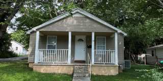118 N Fowler Avenue Gallery 1