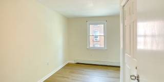 Lovely 3 Bedroom 1 Bathroom - 1st Floor with/ Washer and Dryer Gallery 81