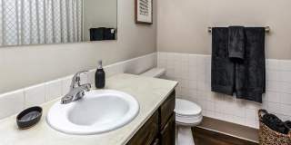 Club at Highland Park Gallery 39