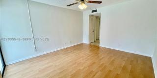 2320 S Cypress Bend Dr Gallery 18