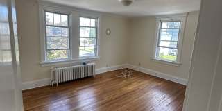78 Suburban Avenue Gallery 22