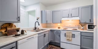The Oaks Apartments Gallery 3