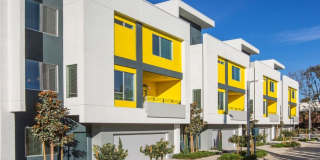 Nineteen 01 Gallery 40