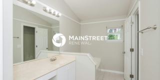 2111 Buescher Hill Street Gallery 10