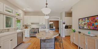 2491 Spring Mountain Road Gallery 18