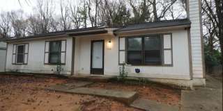 Spacious 3 Bedroom Home! New and renovated Gallery 1