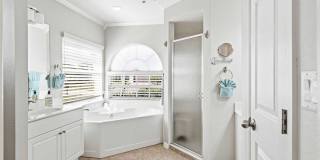 4131 SW 17th Place Gallery 12