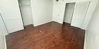 River Oaks Gallery 48