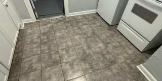 Fully Renovated 2/1 Single Family House Available for Immediate Rent! Gallery 10