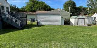 1227 S College Ave Gallery 35