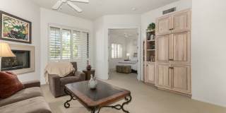 STUNNING Furnished OASIS 2 bed/2 bath Condo in McCormick Ranch Gallery 8