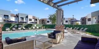 Wilshire Place Apartments Gallery 10