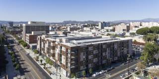 Wilshire Valencia Gallery 18