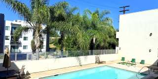 Fantastic Spacious 2 bed 2 bath condo in prime Sherman Oaks - Studio City with Pool and Gym! Gallery 26
