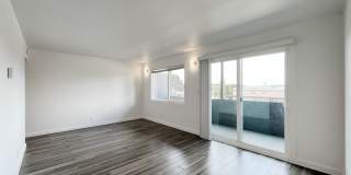 Vista 430 Apartments Gallery 3