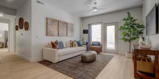 The Everly Gallery 1