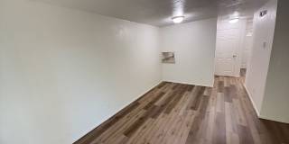 2 Bed, 1.5 Bath Condo in The W. Eugene Neighborhood! Apply Now! Gallery 6