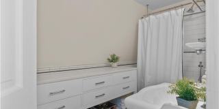 99 Coggeshall Avenue unit: 2 Gallery 22