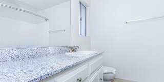 Buena La Vista Apartment Homes Gallery 45