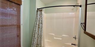 335 Lyndon Avenue Gallery 10